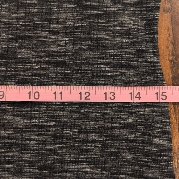 Lulus Jony heathered ribbed button up  midi Dres Medium,,3/4 bell sleeves NWT - Picture 9 of 11